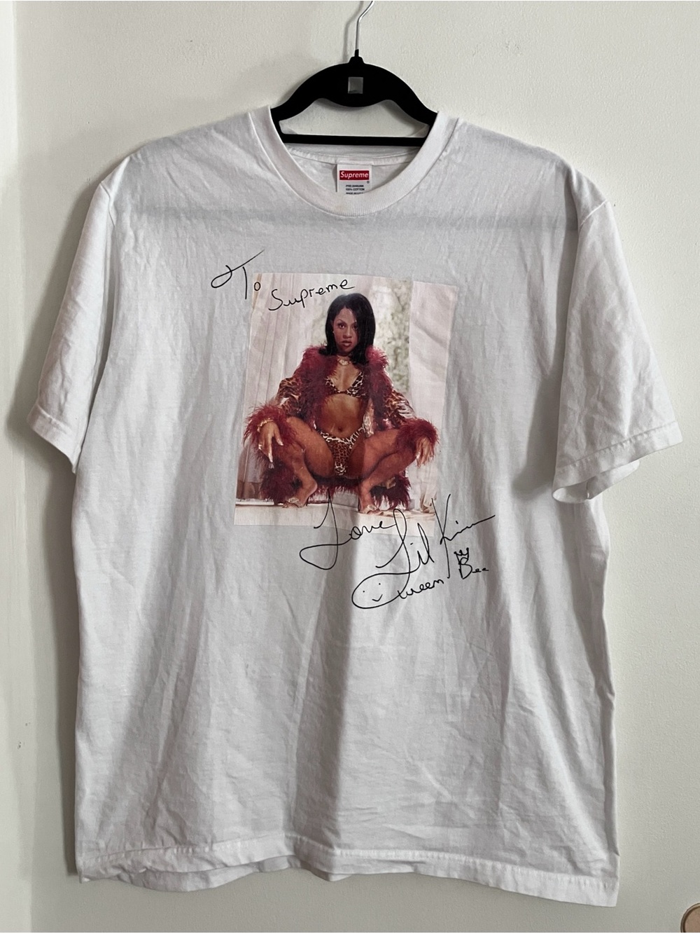 Supreme x Lil Kim Signature White Tee “Hot Dam Ho Here We Go Again” Unisex MED